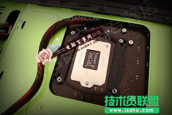 水冷機箱組裝教程，水冷機箱怎么組裝 三聯(lián)