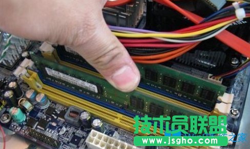 Win8電腦開機(jī)藍(lán)屏怎么解決？